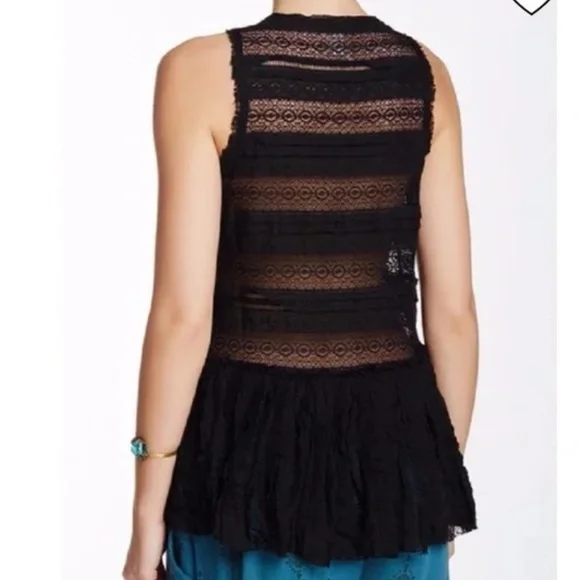 Intimately Free People black pucker lace cami/tank top - Picture 5 of 6